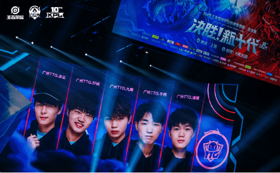 杜兰特凭借 杜兰特凭借