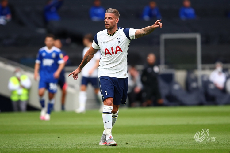 击新赛季更 击新赛季更